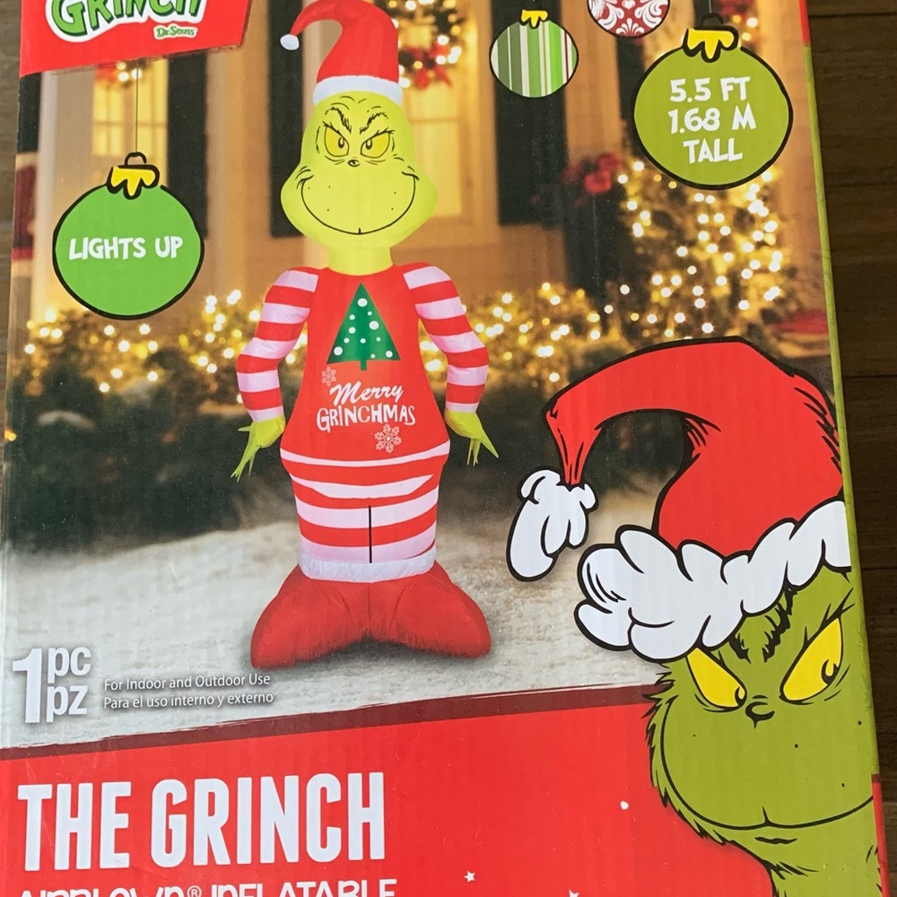 Grinch Christmas Inflatable with Lights